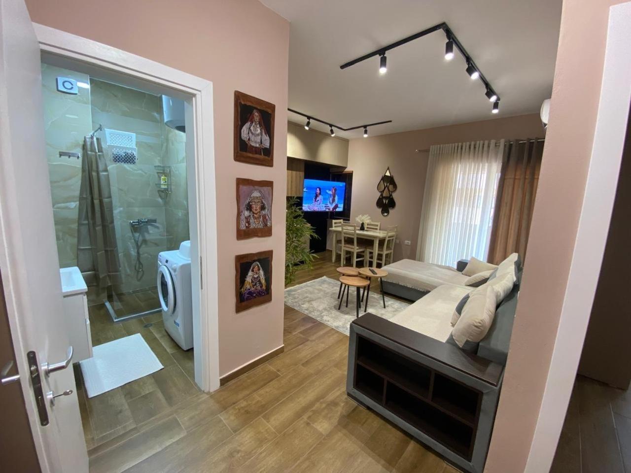 Lakeside Retreat Apartament Pogradec